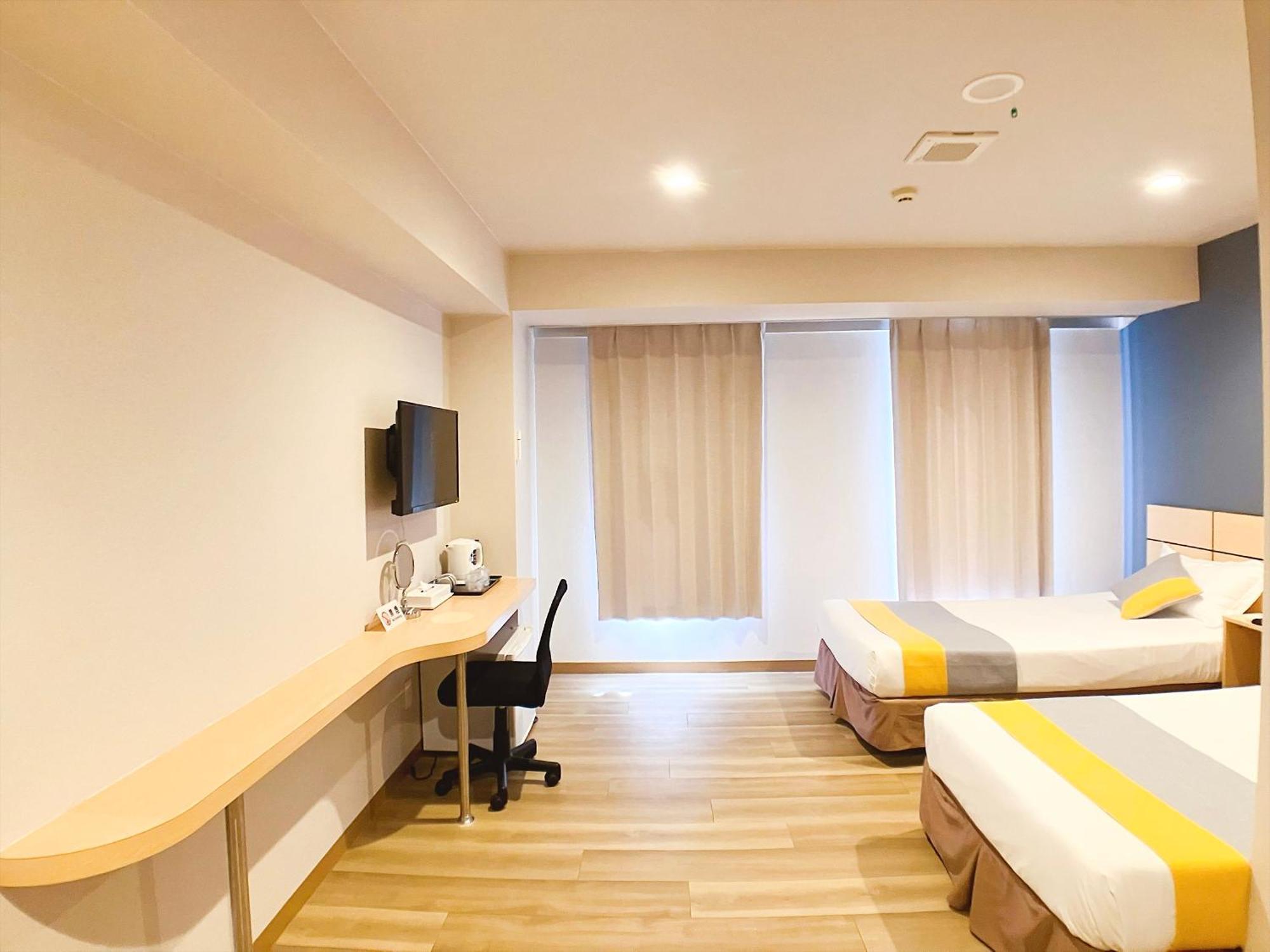 Victoria Hotel Naha Rom bilde